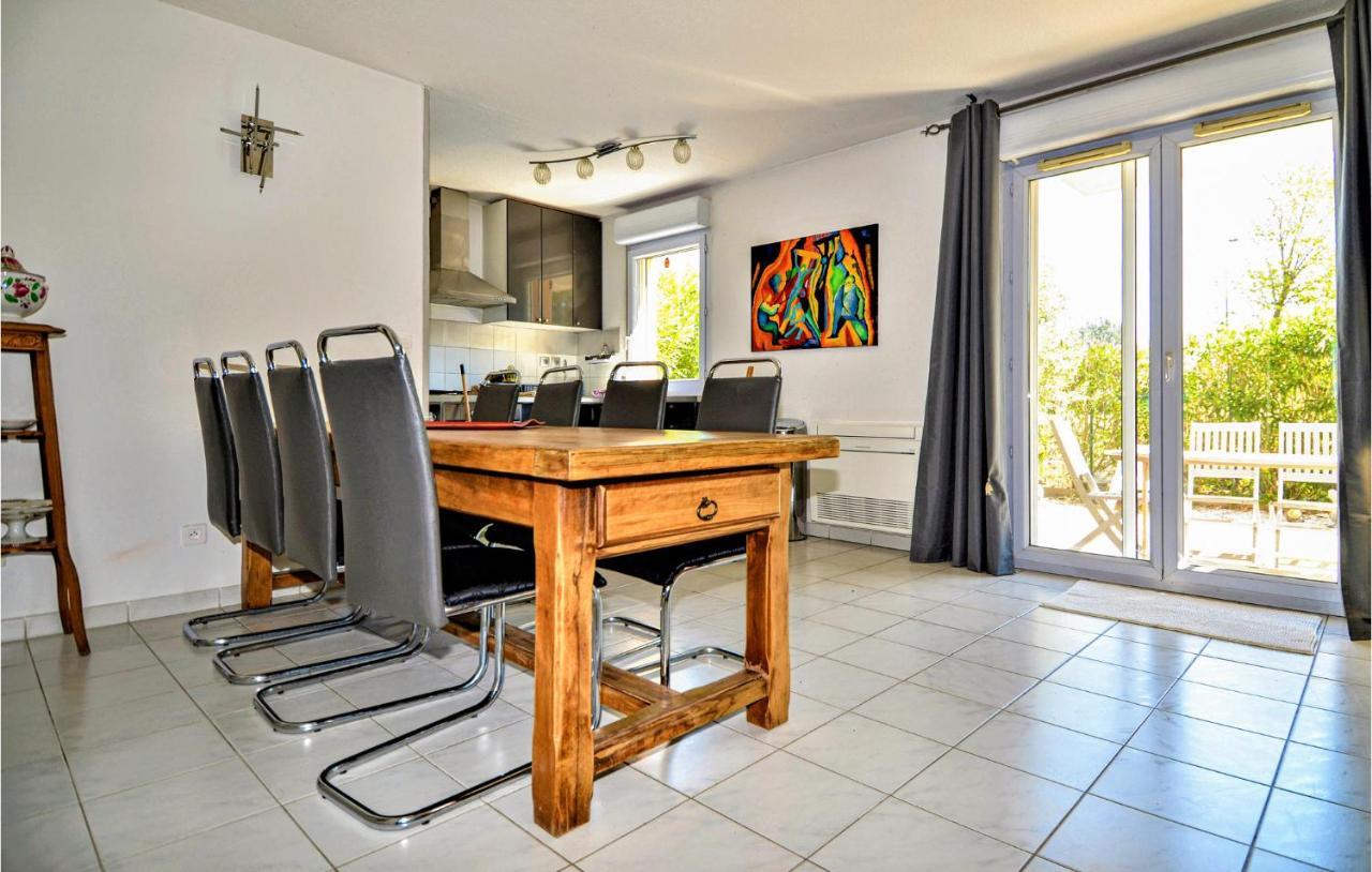 Lovely Apartment In Orange With Kitchen エクステリア 写真