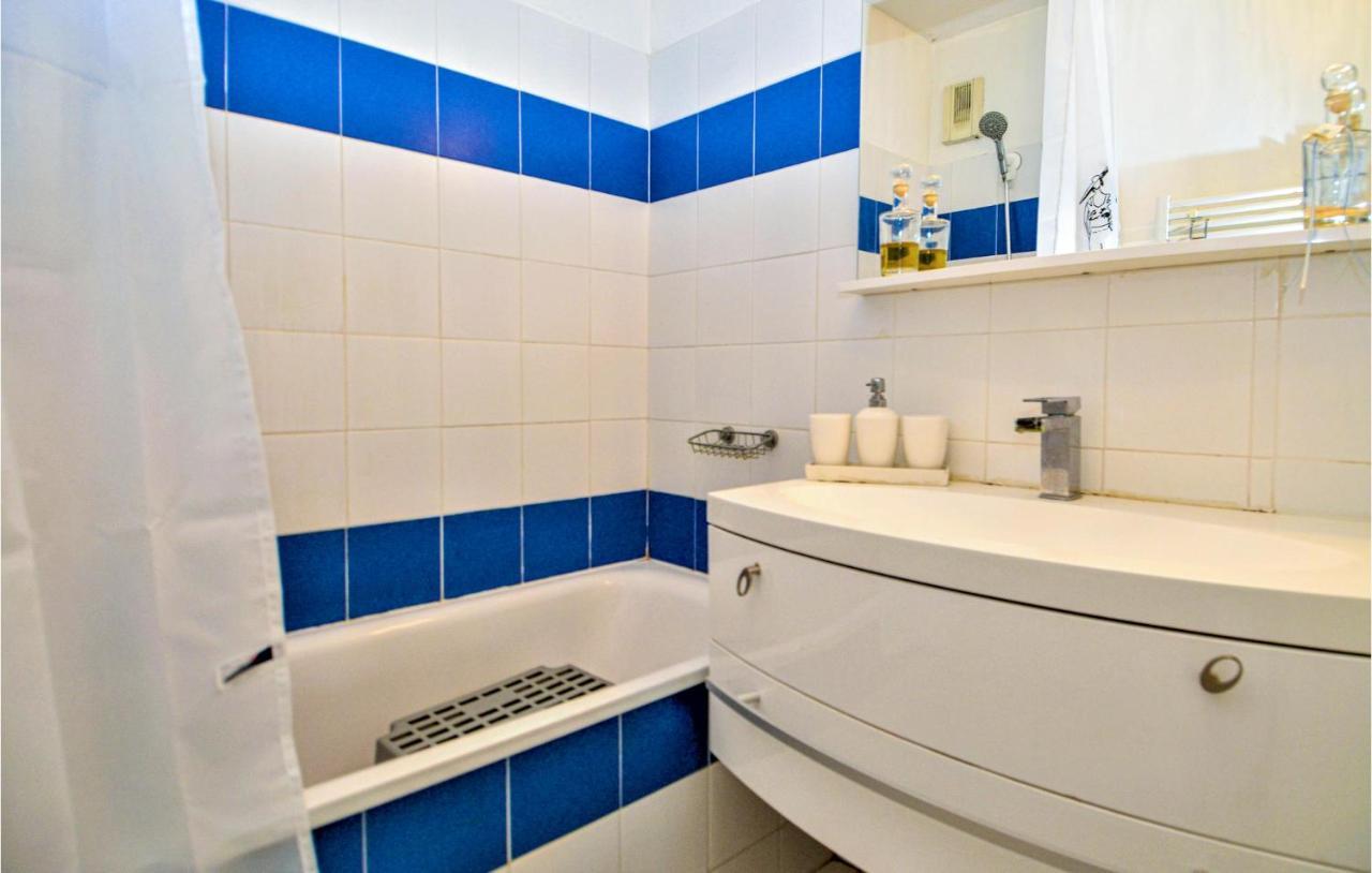 Lovely Apartment In Orange With Kitchen エクステリア 写真